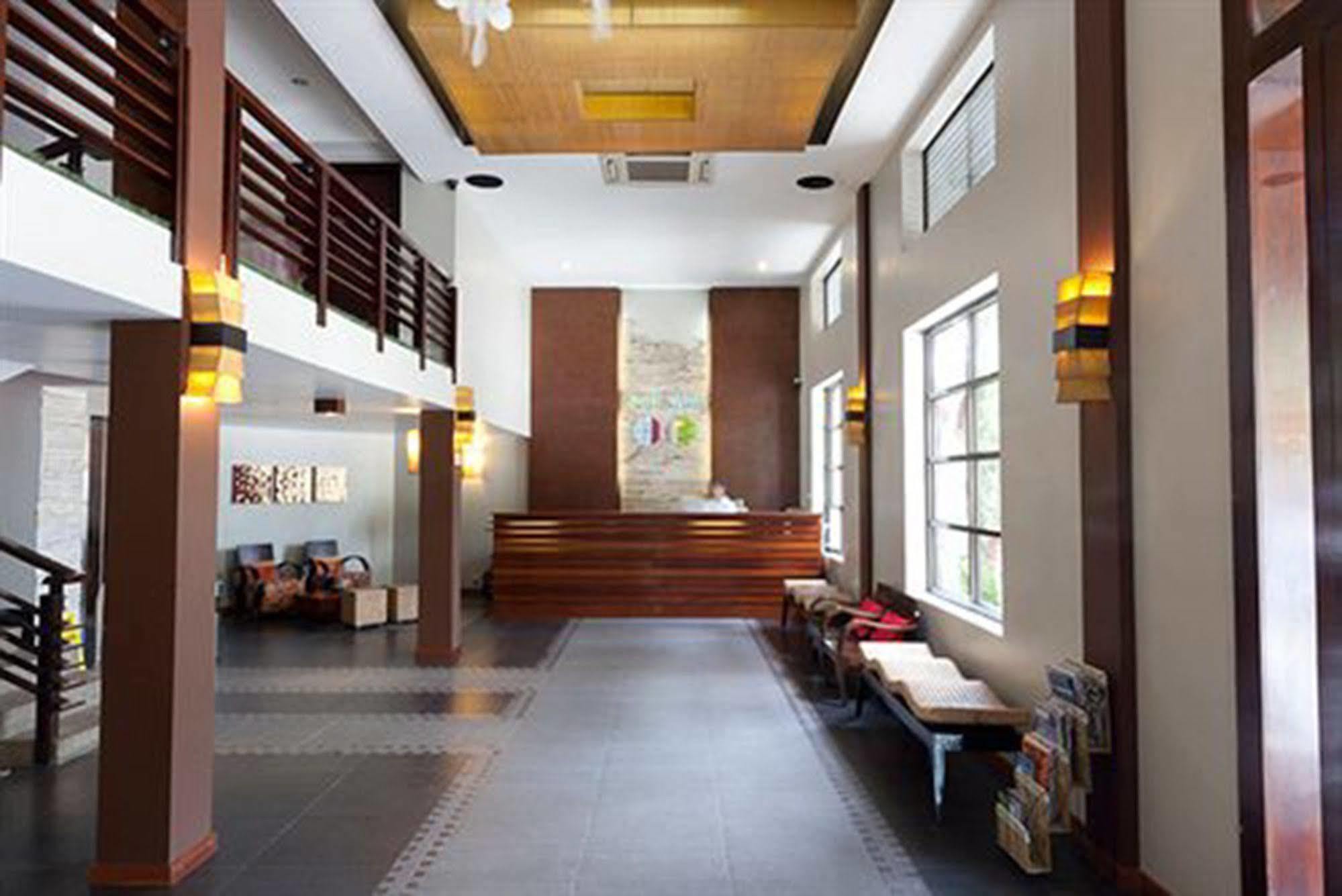 Hotel Cara Phnom Penh Bagian luar foto