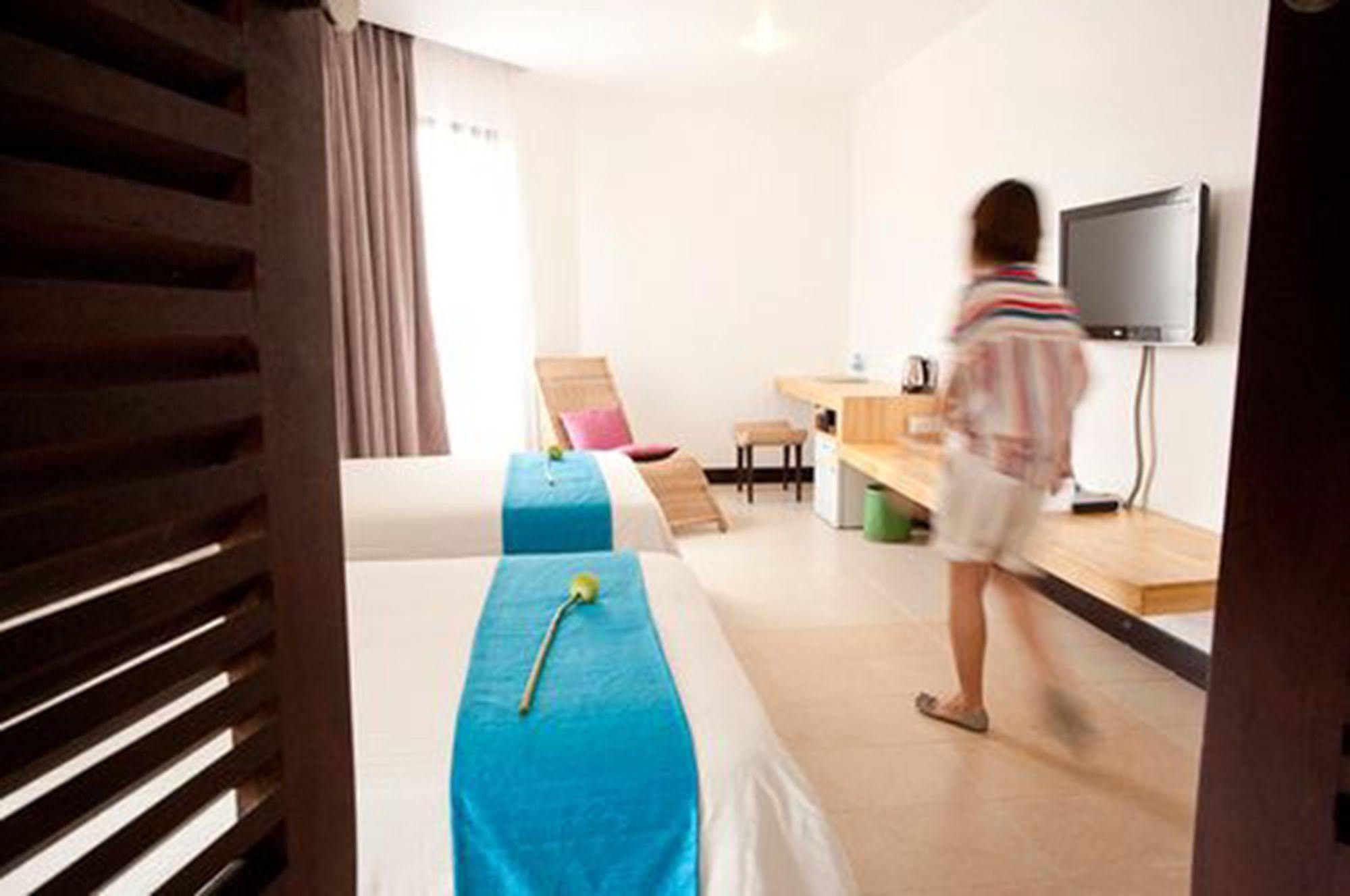Hotel Cara Phnom Penh Bagian luar foto